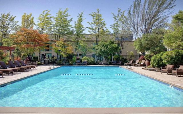 Hilton Seattle Airport & Conference Center