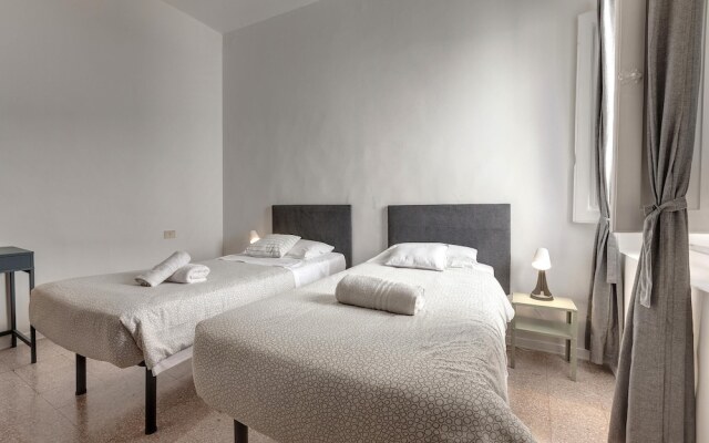 Greci 16 III in Firenze