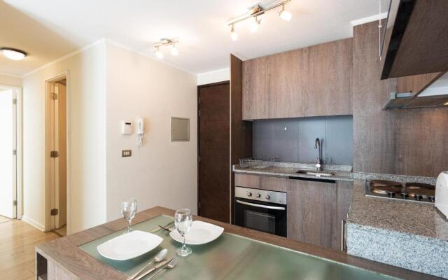 Urban Red 2BR W/ Wifi, Tv, Pool & Gym