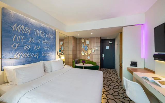 Hotel N'vY