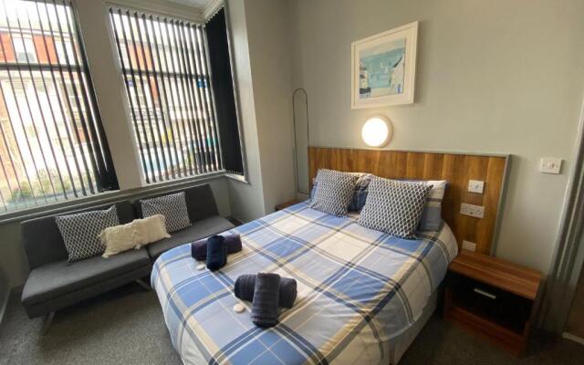 Seaside Suites Superior Apartments