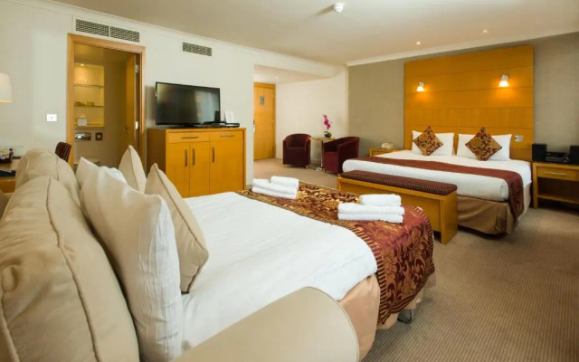 The Park City Grand Plaza Kensington