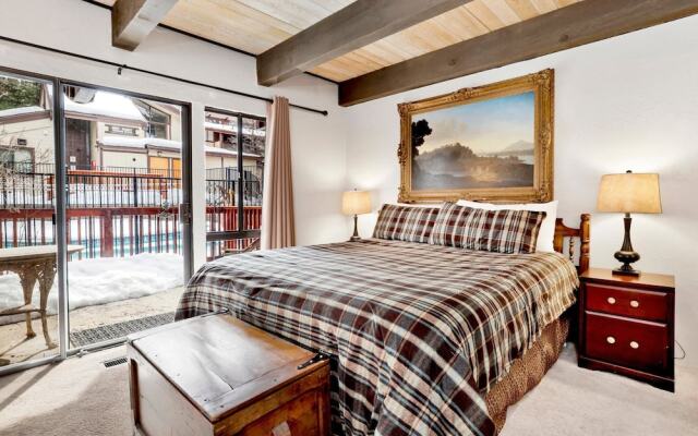 Smith Summit Chalet #2461