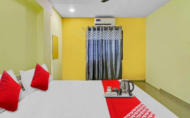 Oyo Flagship 93139 Green Lodging And Boarding