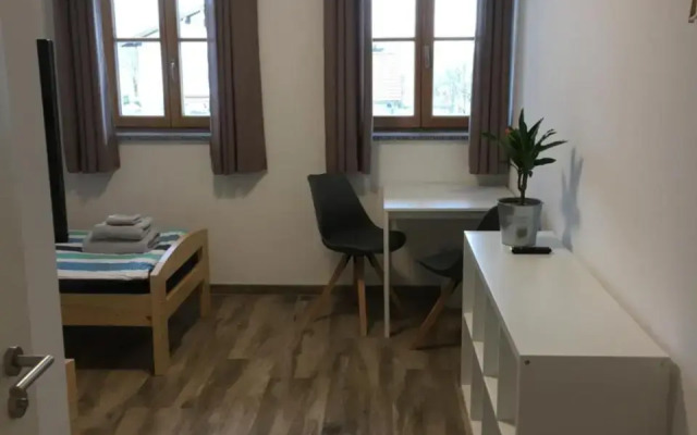 Schmid - Zimmer auf Zeit