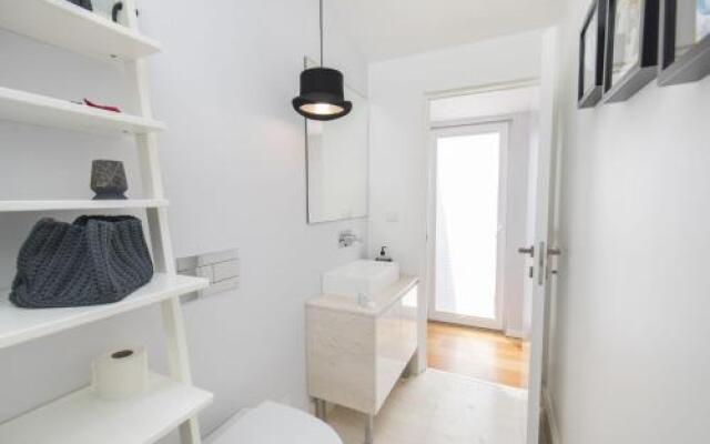 Lovelystay - 2Bed Looking Good In Bairro Alto