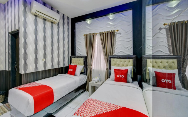 Super OYO 4010 Zaara Guest House Syariah