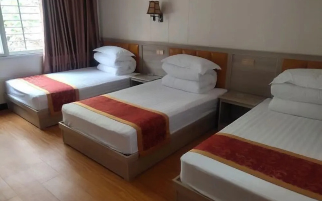 Youpeng Holiday Hotel – Guest Rooms – Huangshi
