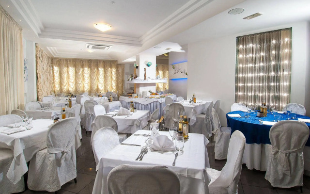 Hotel Mediterraneo