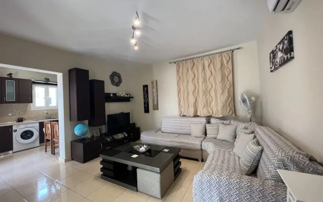 Kika Residence - 2 Bedroom House With Barbeque
