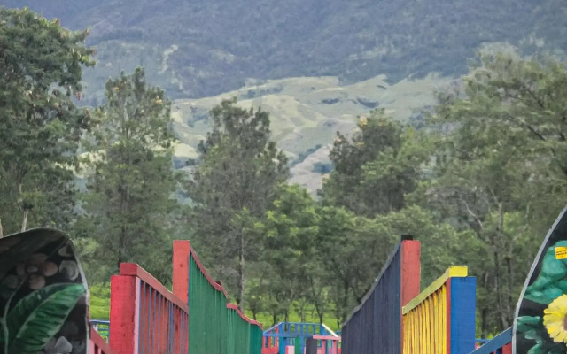 Rollaas Hotel and Resort