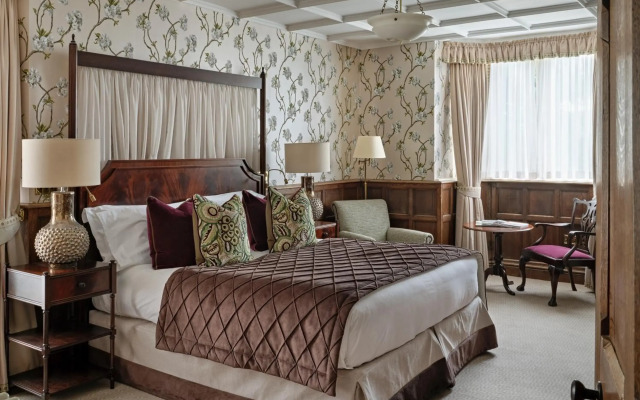 Ellenborough Park