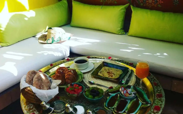 Riad CharCam - Adults Only