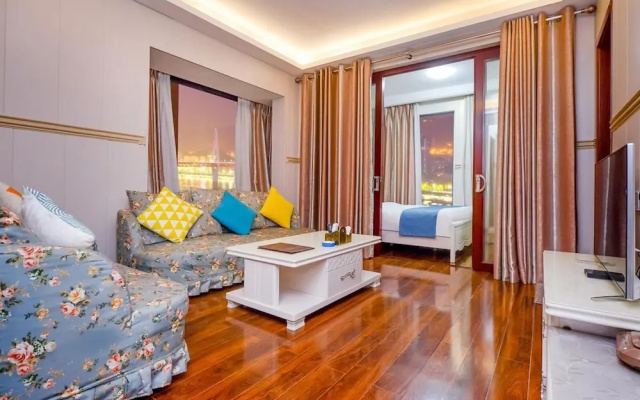 Yue Ke Apartment