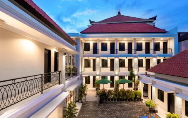 Bali Loop Coliving & Coworking – Exterior – Denpasar