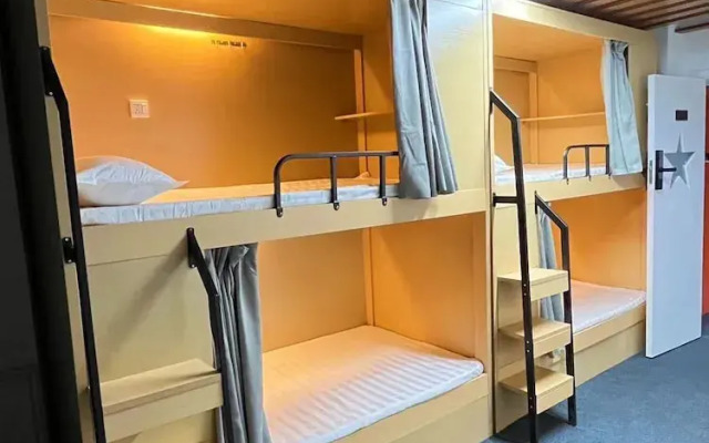 Zhihexing International Youth Hostel