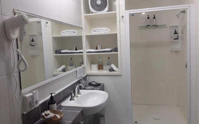 Te Popo Gardens Rural Retreat