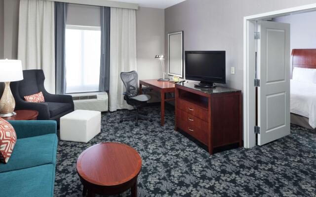 Hilton Garden Inn Lake Forest Mettawa