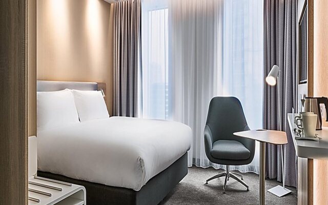 Holiday Inn Express Warsaw - The HUB, an IHG Hotel