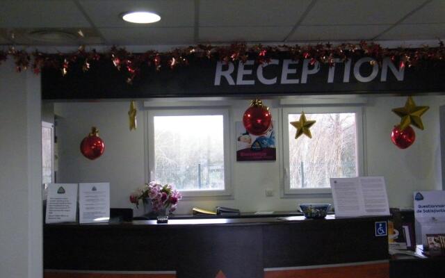 Sure Hotel by Best Western Saint-Amand-Les-Eaux