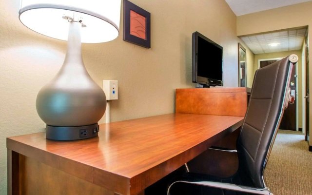 Comfort Inn Dayton - Huber Heights