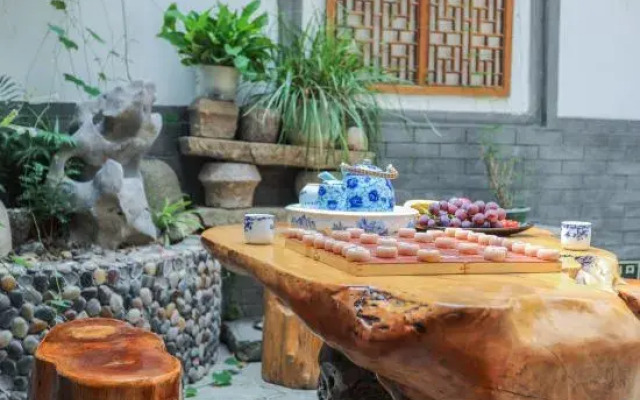 Wuzhen Muxin Courtyard Inn