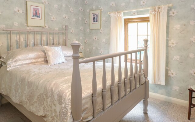 Willow Cottage