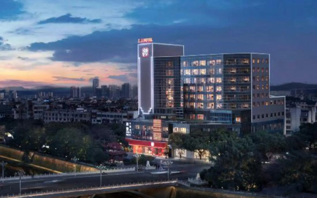 Zhuji Hotel