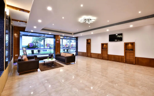 Click Hotel Sagar Plaza Chakan, Pune
