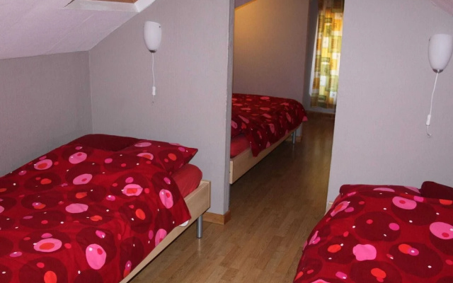 Renovated Farmhouse Quiet Location With Garden, Terrace, Ideal for Walks & Cycling