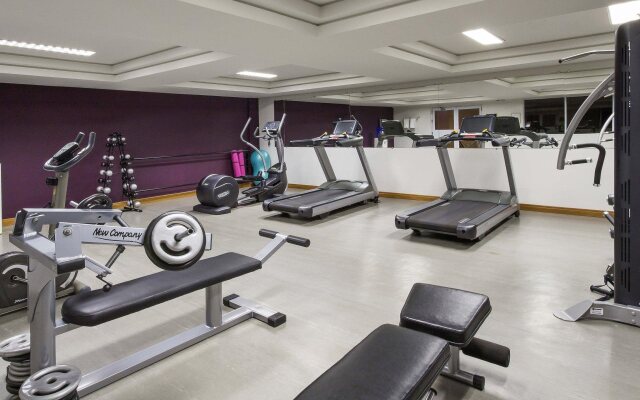 Hotel Cassino Tower Curitiba Aeroporto By Nacional Inn