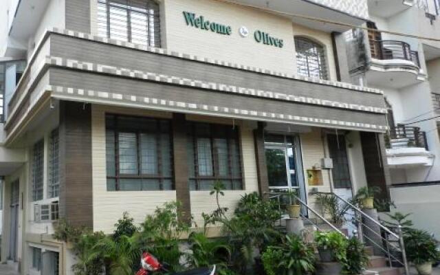 Welcome Olives Hotel