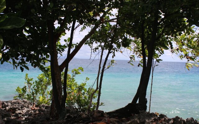 Meili Beach Resort