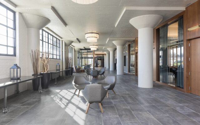 Courtyard Waterloo Cedar Falls