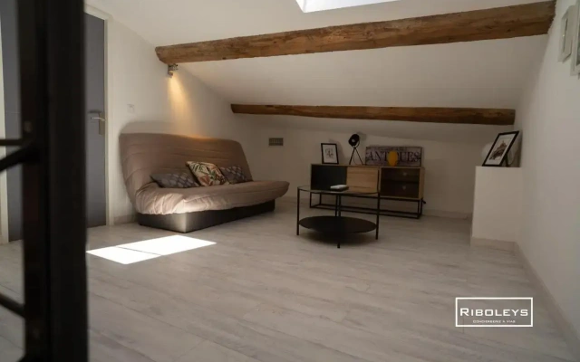 Sublime Loft de 130m² calme à Vias-Village