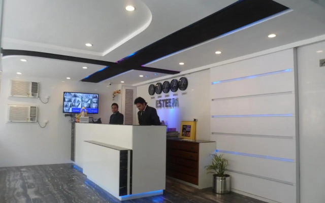 OYO Premium Merlin Homeland Mall