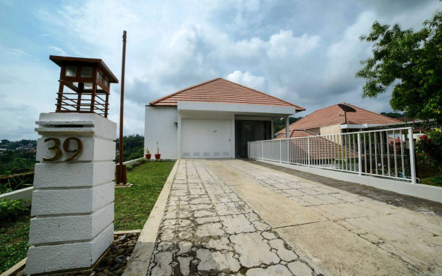Villa Kencana Syariah, 6 Bed KingSize, View Gunung