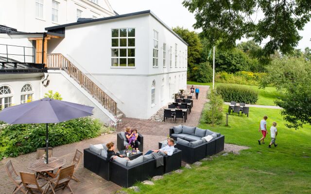 Blommenhof Hotel