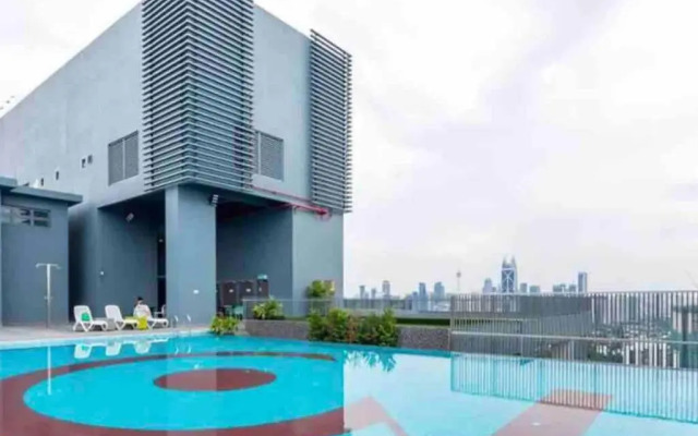 Flexi check in 10min to KLCC next to Hospital Gleneagle