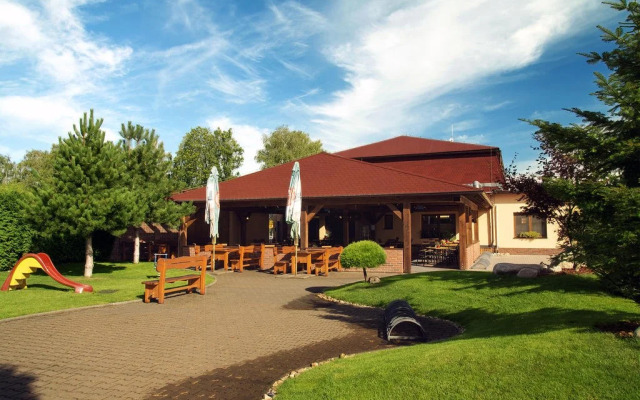 Penzion a Restaurace Na Netřebě