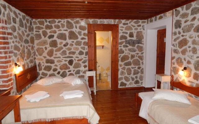 Guesthouse Ariadni