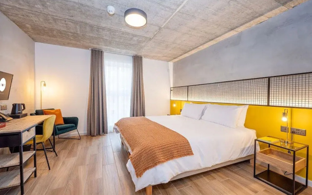 Fort40 Guesthouse