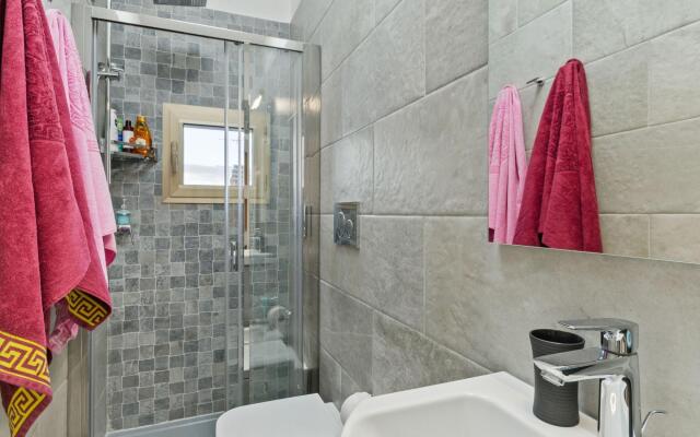 Belvilla by OYO Pleasant Apartment With Courtyard