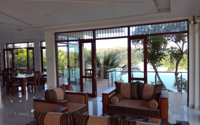 Sanu Lagoon Resort & Spa