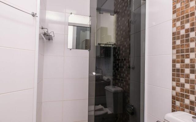 Lindo apto com churrasqueira próx da praia RAL202