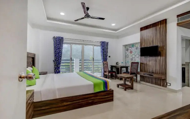 Treebo Premium Misty Garden Resorts