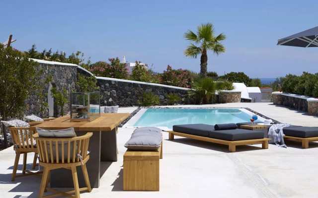 Amor Hideaway Villas