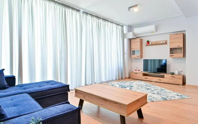 Cozy apartment located on the Piraeus Port area (A1)