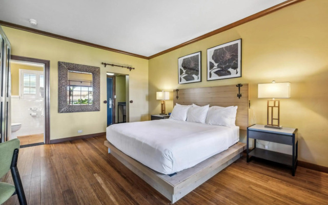 Inn Marin and Suites, an Ascend Collection Hotel