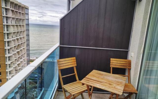 Leo Group Apartment 14-302B Sunrise Batumi